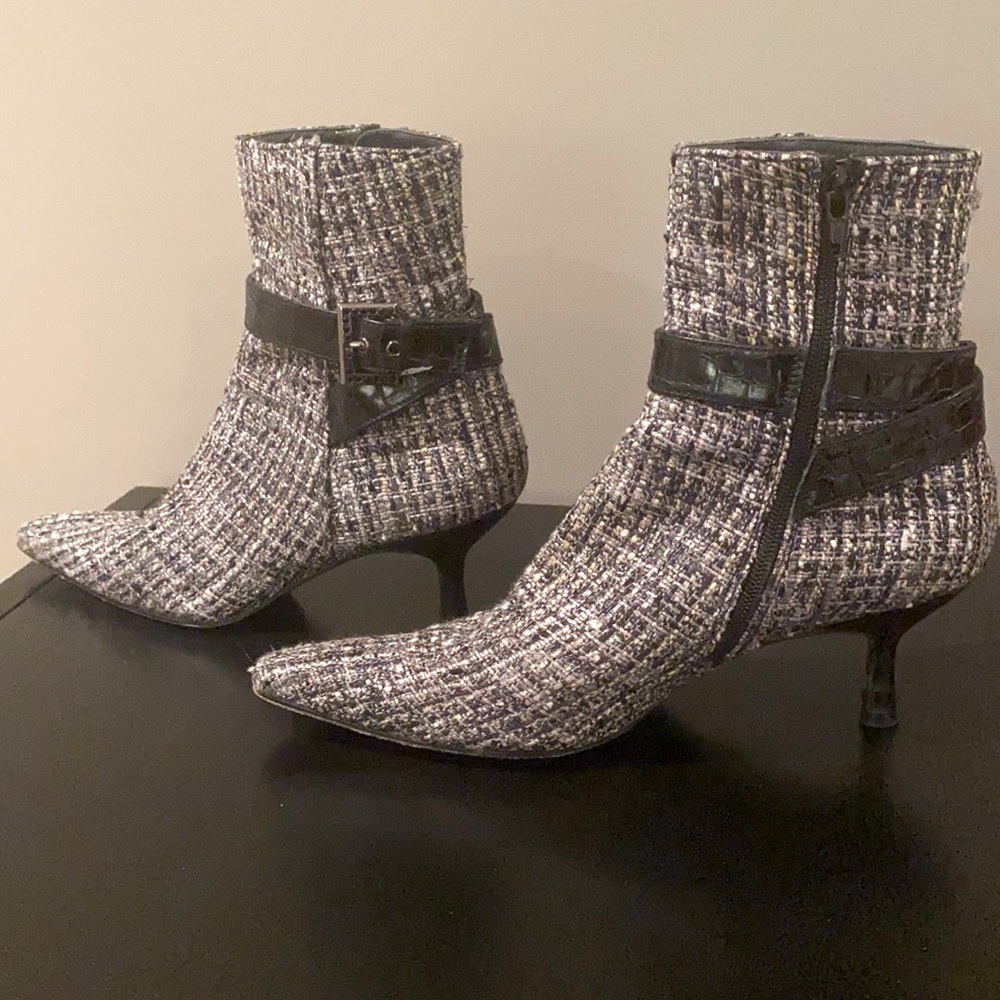 Stuart Weitzman Tweed Leather Booties size 10